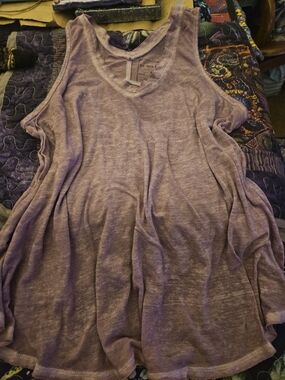 Free People Lavender V-Neck Flowy Tank M